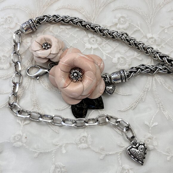 Brighton Leather Flowers Hearts Chain Belt Size Silver Tone Adjustable M 31"-35" - Picture 4 of 5